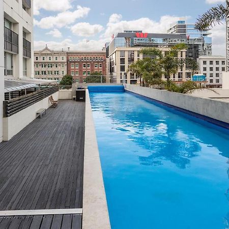 Auckland Harbour Suites Экстерьер фото